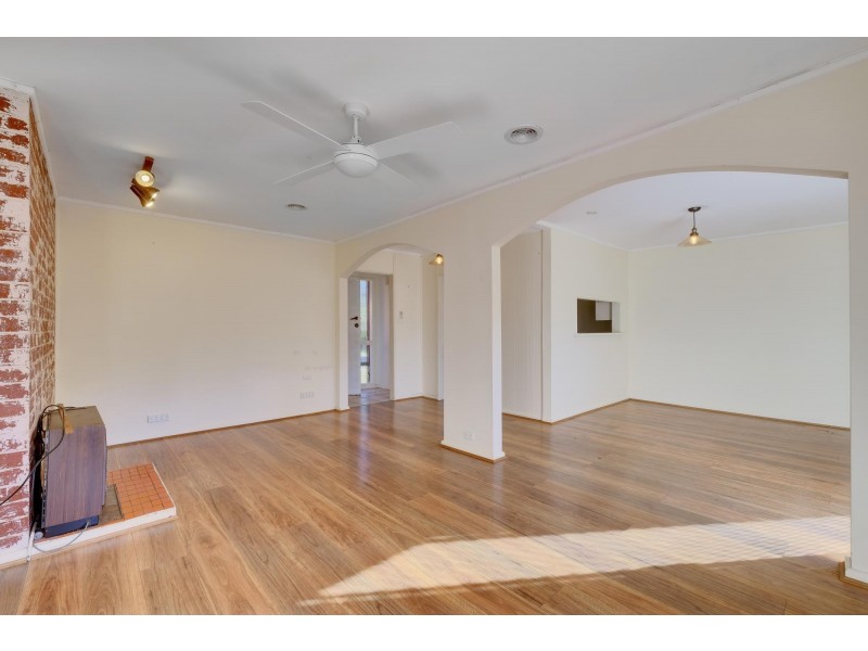 62 Higinbotham Street, Watson ACT 2602