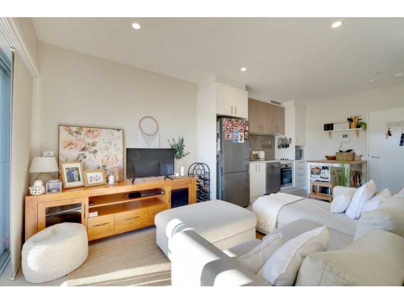 69/235 Flemington Road, Franklin ACT 2913