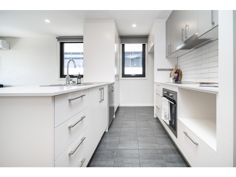 19/111 Canberra Avenue, Griffith ACT 2603