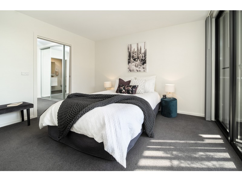 19/111 Canberra Avenue, Griffith ACT 2603