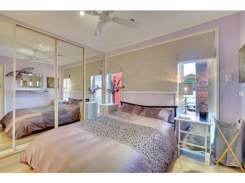 24 Bates Street, Dickson ACT 2602