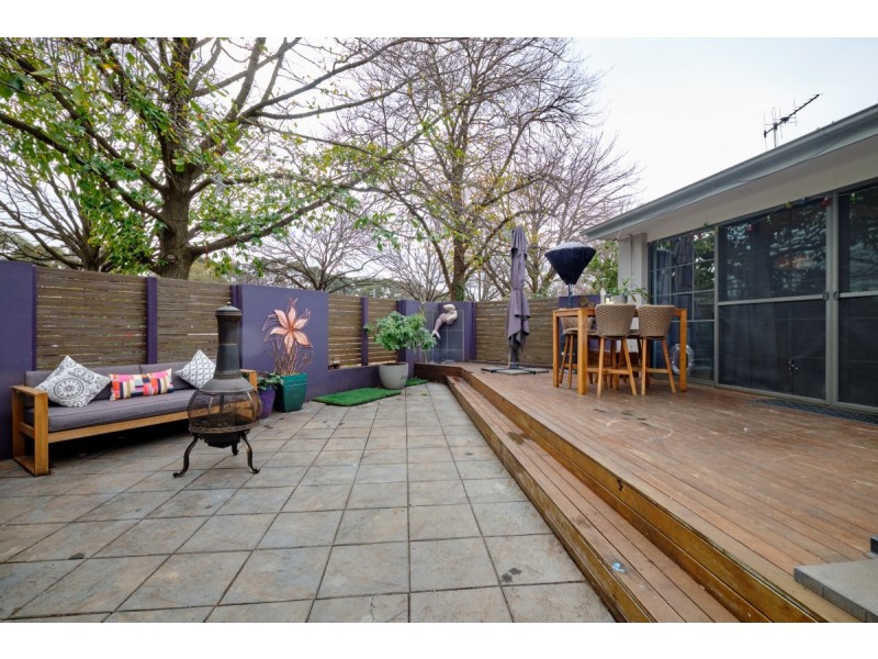 24 Bates Street, Dickson ACT 2602