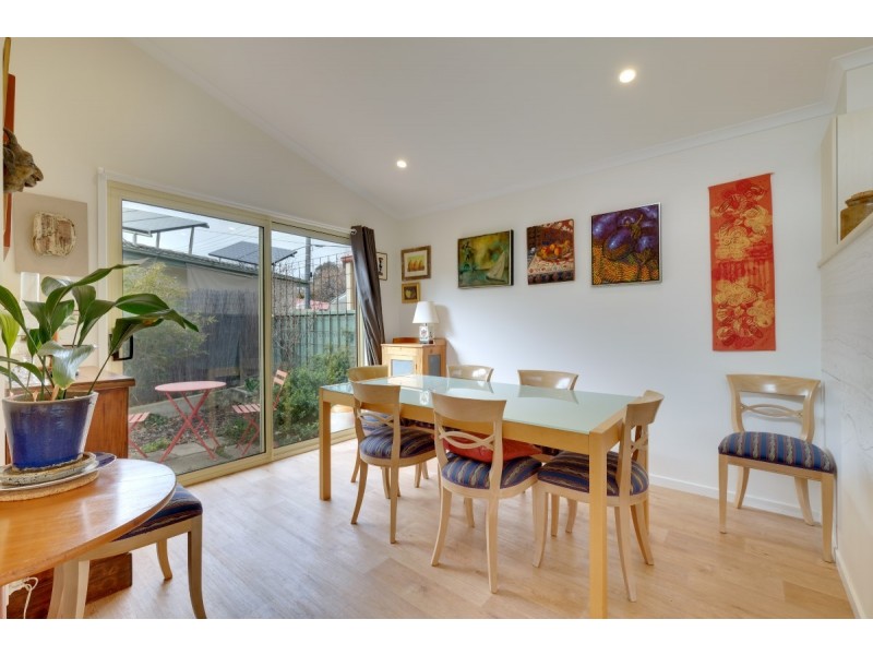 24 Bates Street, Dickson ACT 2602