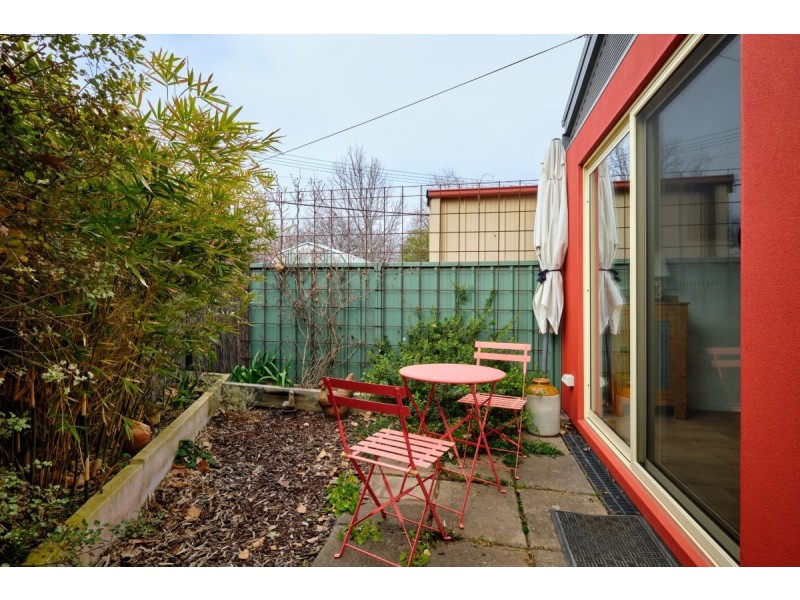 24 Bates Street, Dickson ACT 2602