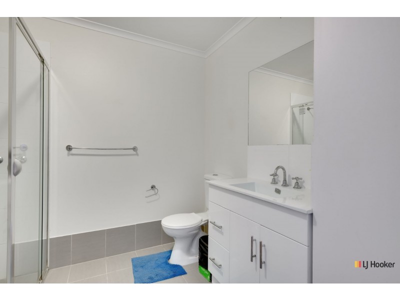 5/75 Elizabeth Jolley Crescent, Franklin ACT 2913