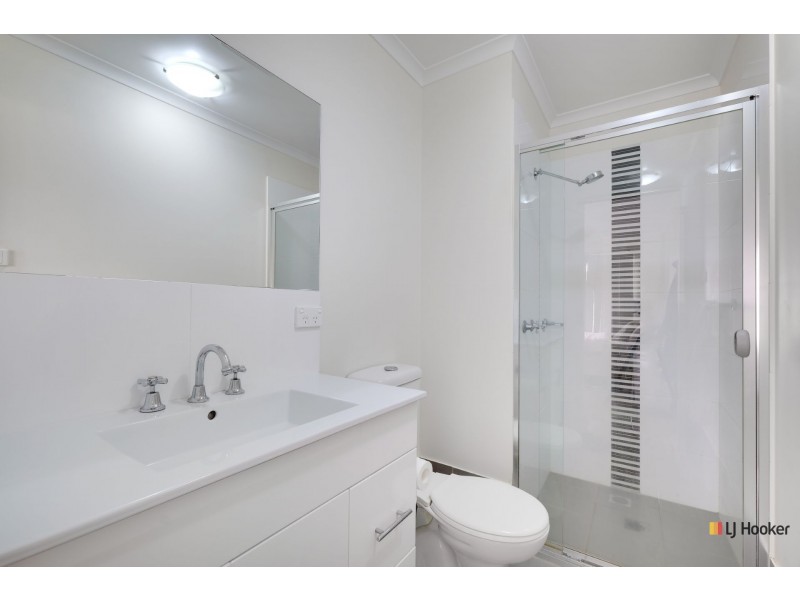 5/75 Elizabeth Jolley Crescent, Franklin ACT 2913