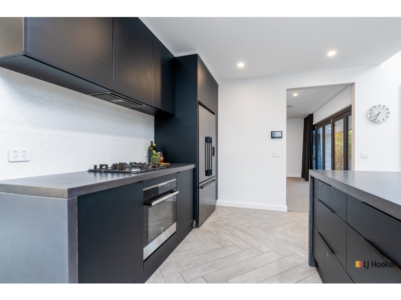 25 Shortland Crescent, Ainslie ACT 2602
