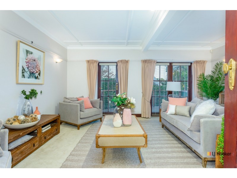 4 Alt Crescent, Ainslie ACT 2602