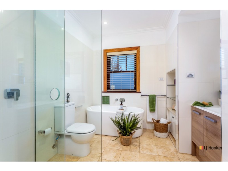 4 Alt Crescent, Ainslie ACT 2602