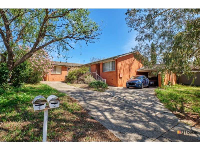 30 Mayo Street, Weetangera ACT 2614