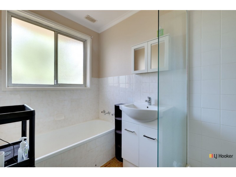 30 Mayo Street, Weetangera ACT 2614