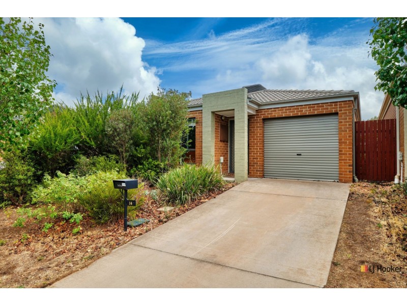 14 Phillipa Weeks Street, Watson ACT 2602