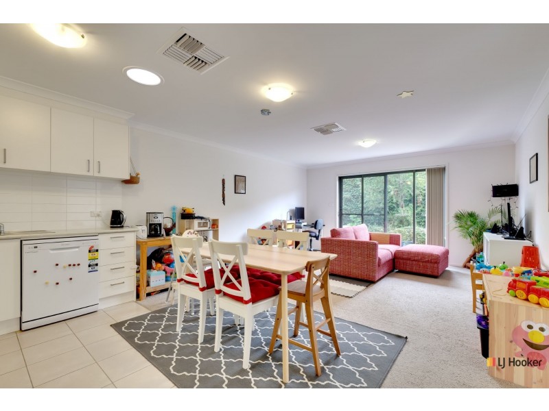 14 Phillipa Weeks Street, Watson ACT 2602