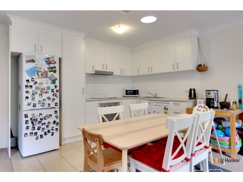 14 Phillipa Weeks Street, Watson ACT 2602