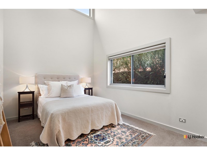 11 Gellibrand Street, Campbell ACT 2612