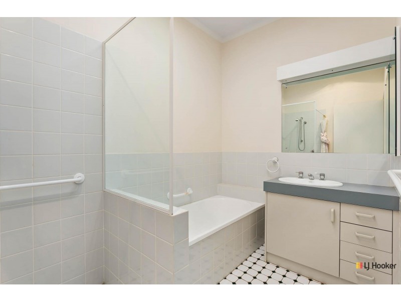 82/177 Badimara Street, Fisher ACT 2611