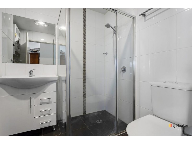 21/15 Oliver Street, Lyneham ACT 2602
