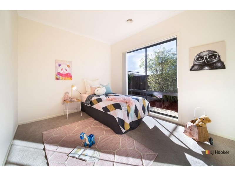 13 Junee Street, Crace ACT 2911