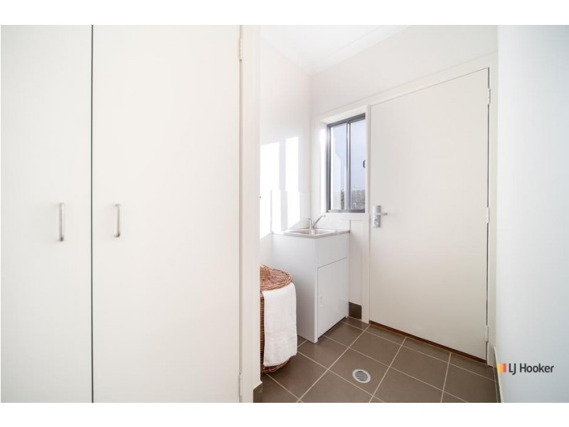 13 Junee Street, Crace ACT 2911