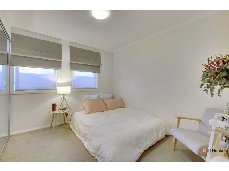 8/16 De Burgh Street, Lyneham ACT 2602