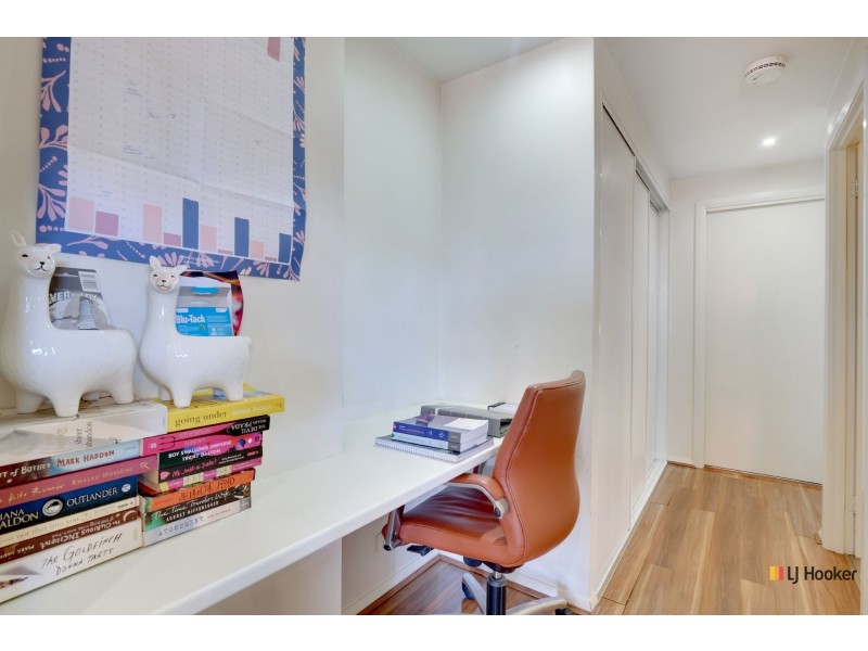 8/16 De Burgh Street, Lyneham ACT 2602