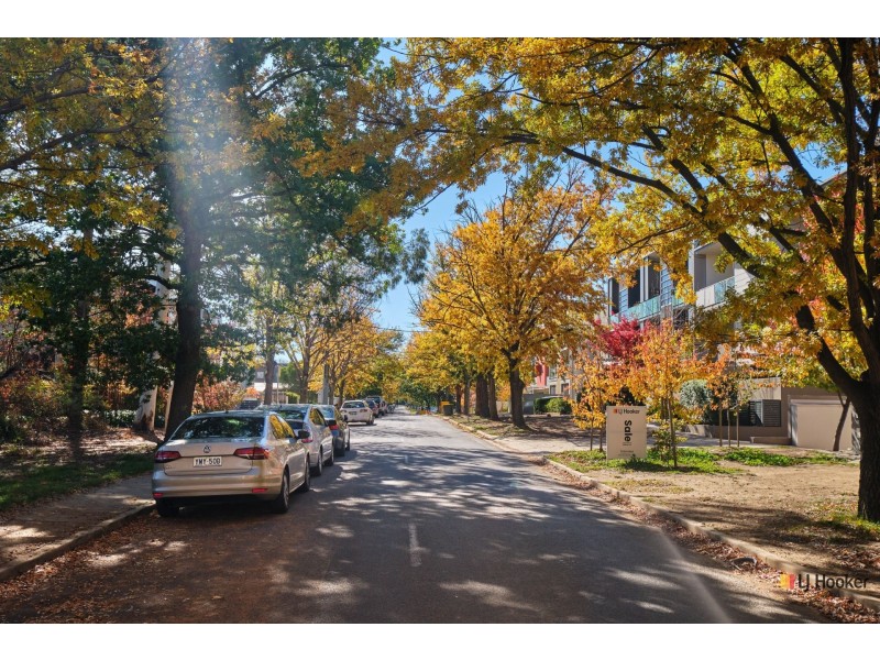 8/16 De Burgh Street, Lyneham ACT 2602