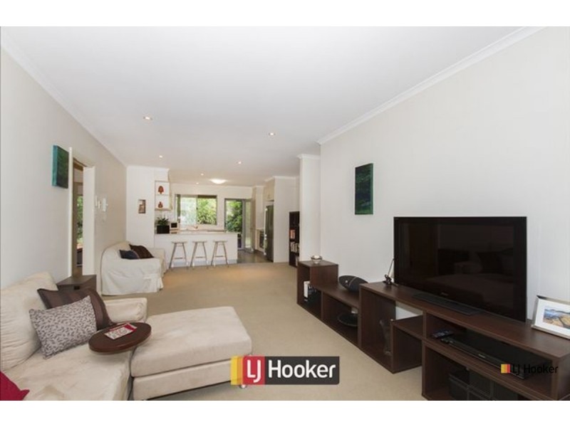 1/10 Coolac Place, Braddon ACT 2612