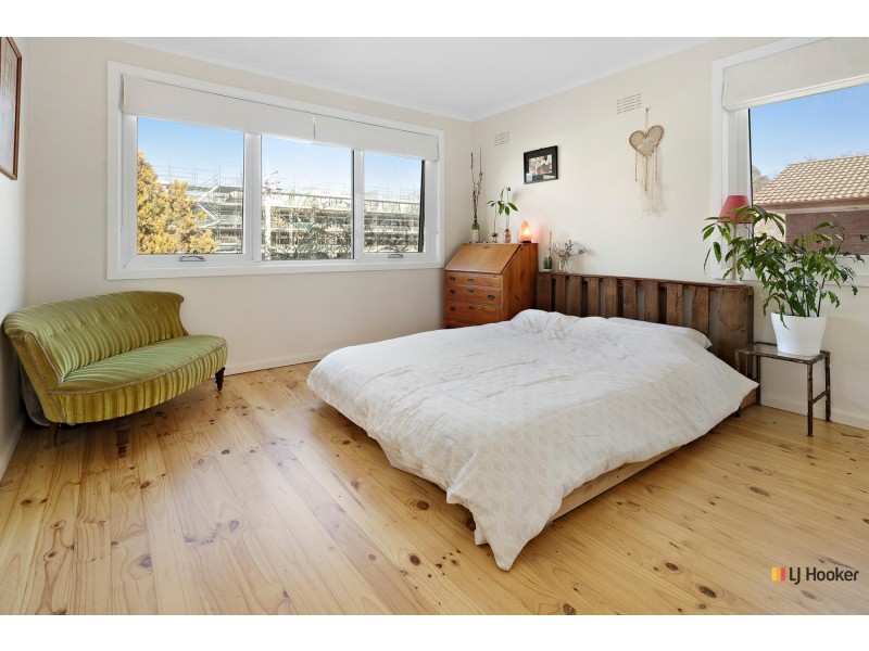 15 Bradfield Street, Downer ACT 2602