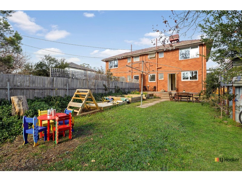 15 Bradfield Street, Downer ACT 2602