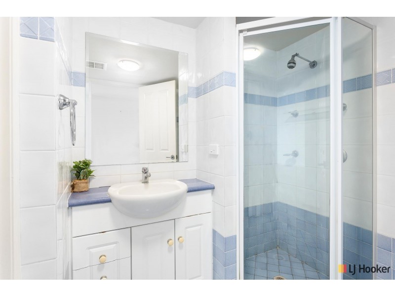 5/13 Chandler Street, Belconnen ACT 2617