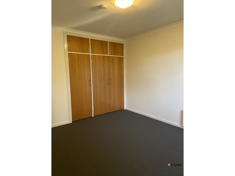 35 Russell Street, Hackett ACT 2602