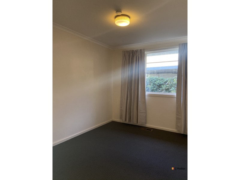 35 Russell Street, Hackett ACT 2602