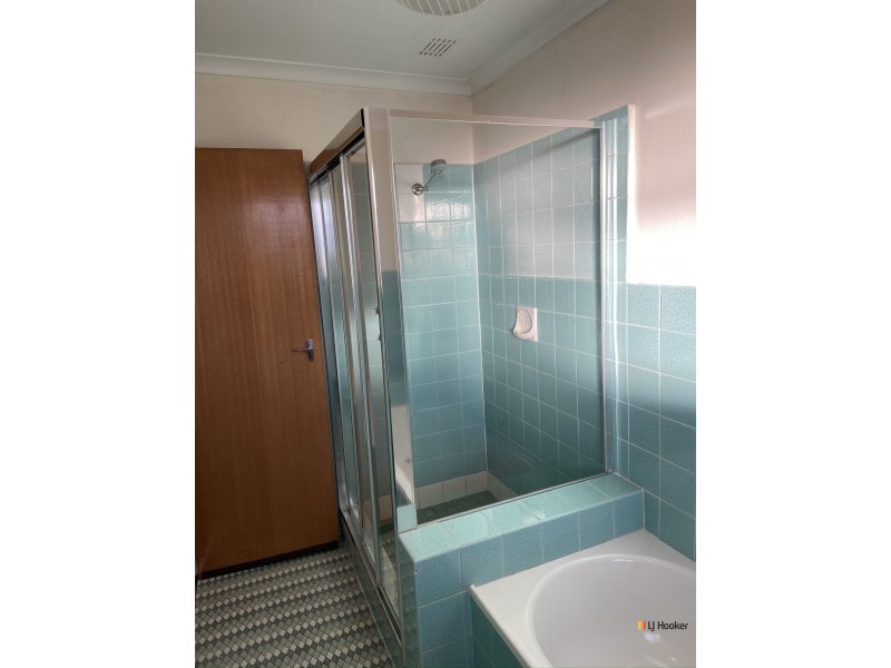 35 Russell Street, Hackett ACT 2602