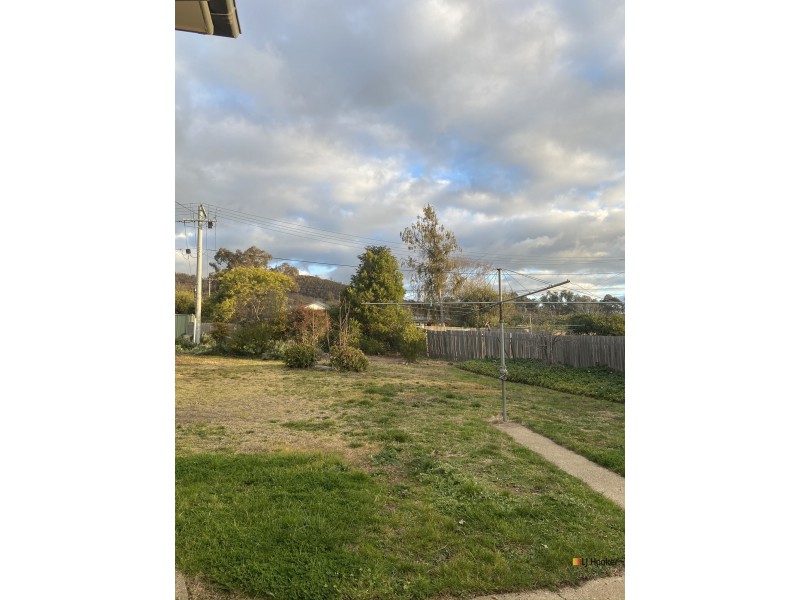 35 Russell Street, Hackett ACT 2602