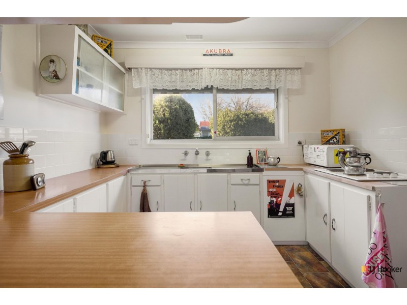 41 Phillip Avenue, Watson ACT 2602