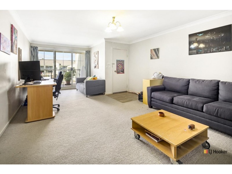 60/23 Aspinall Street, Watson ACT 2602