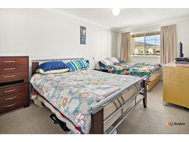 60/23 Aspinall Street, Watson ACT 2602