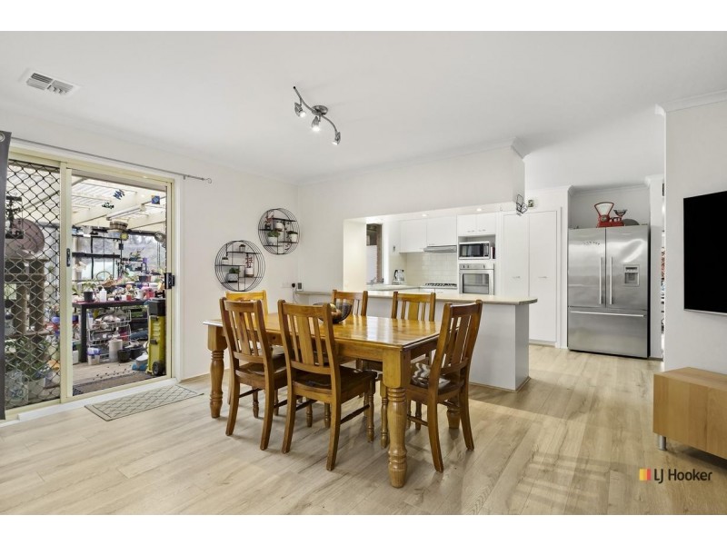33 Dooland Court, Nicholls ACT 2913