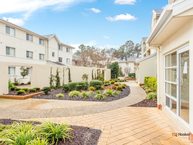 83/20 Federal Highway, Watson ACT 2602