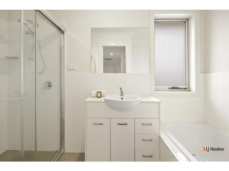 64 Francis Forde Boulevard, Forde ACT 2914