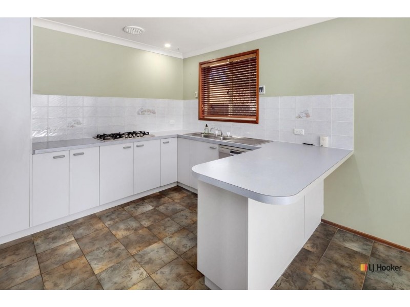 39 Amagula Avenue, Ngunnawal ACT 2913
