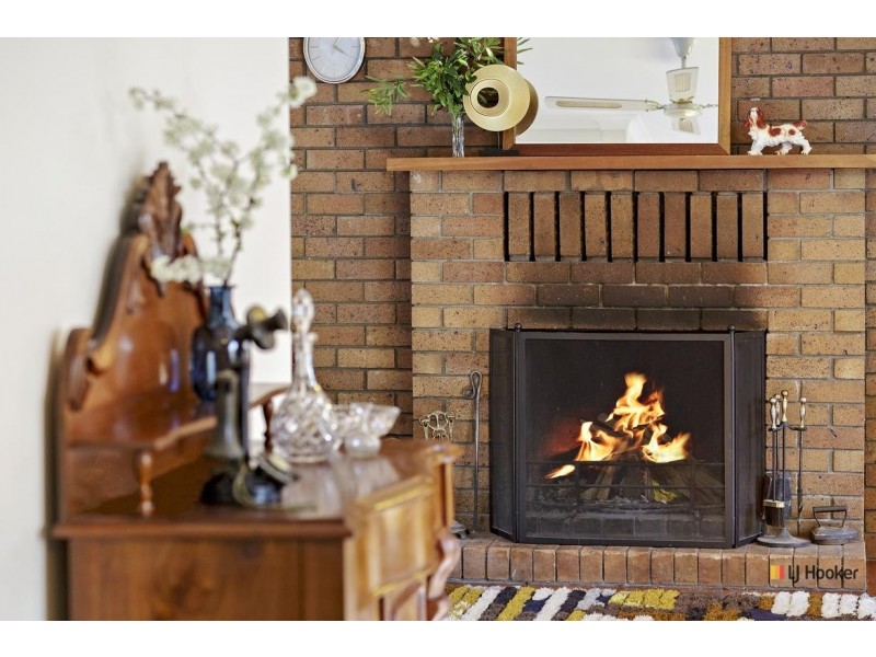 10 Selwyn Street, Hackett ACT 2602