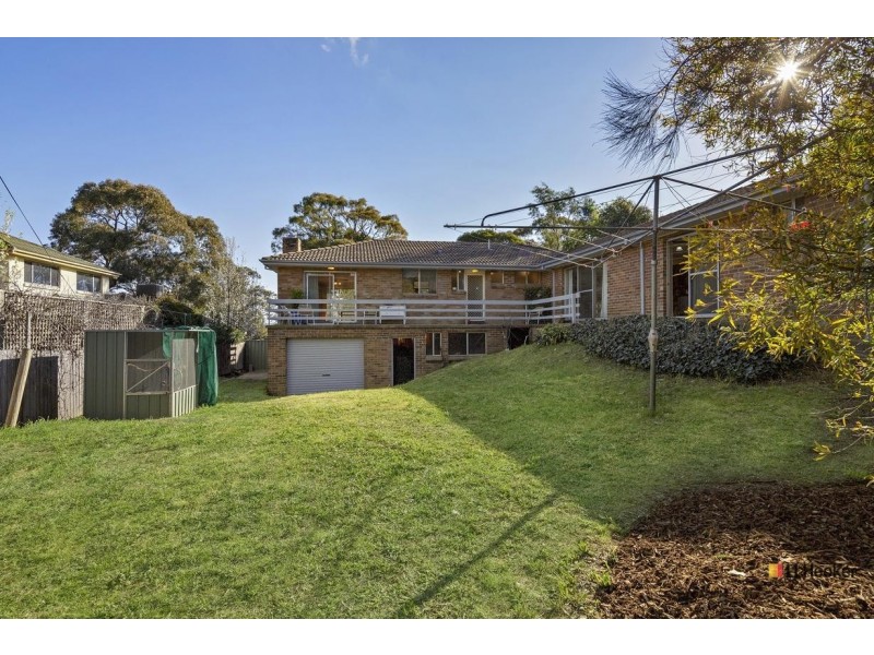 10 Selwyn Street, Hackett ACT 2602