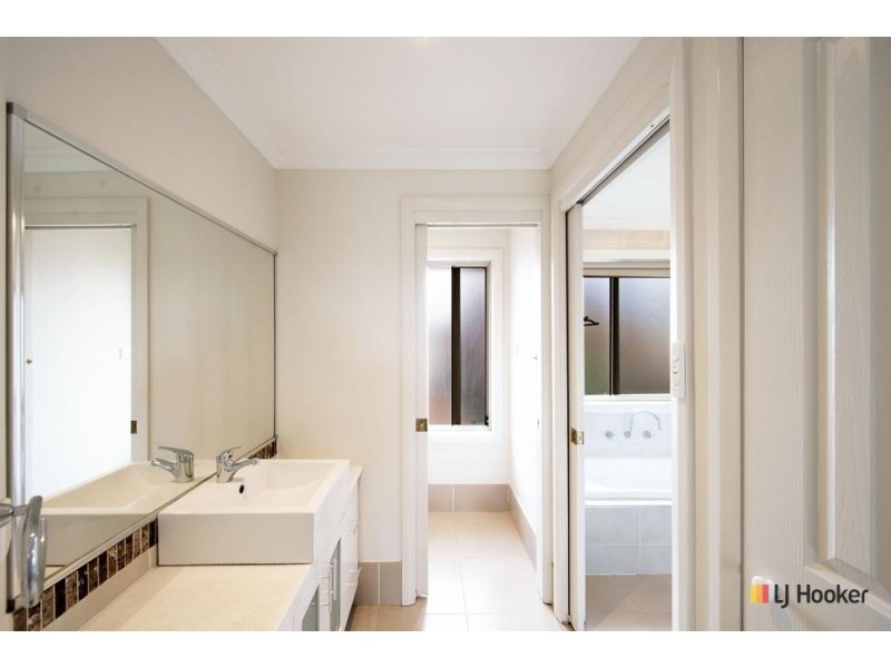 14 Erdos Street, Bruce ACT 2617