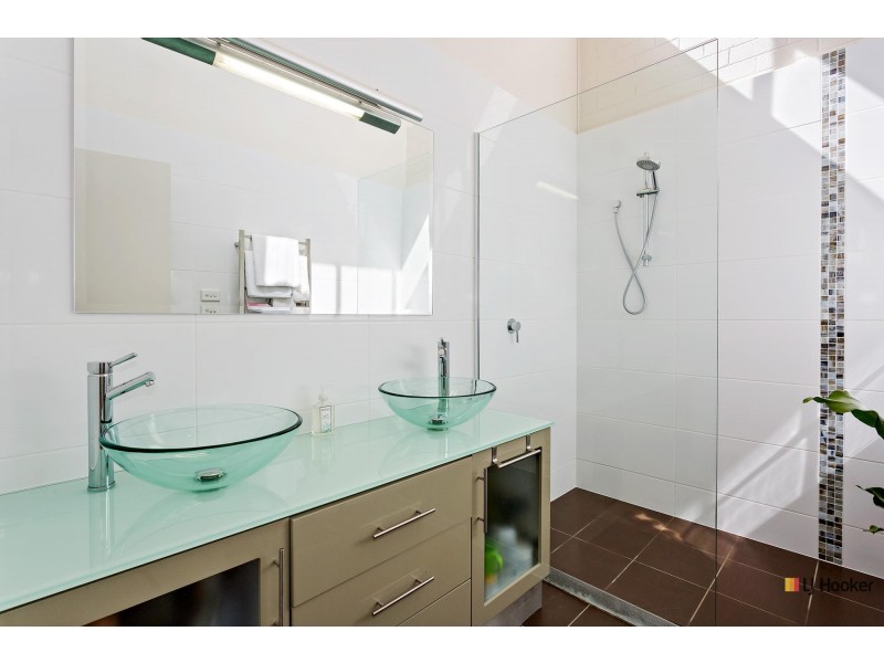 105 Hallen Close, Phillip ACT 2606