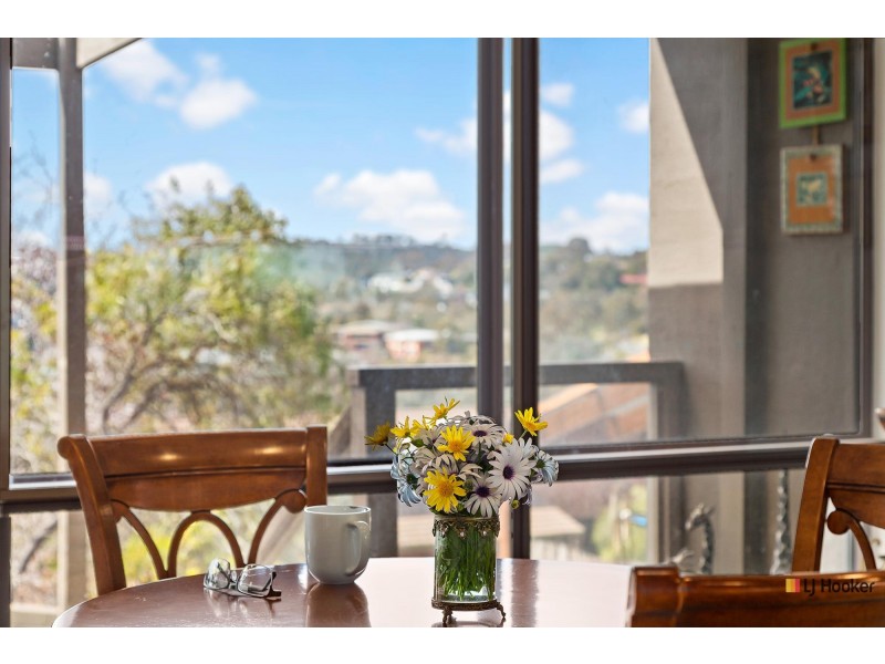 105 Hallen Close, Phillip ACT 2606