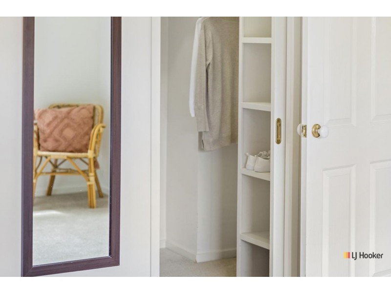 2 Swallow Street, Dunlop ACT 2615