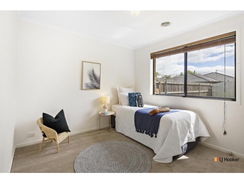 2 Swallow Street, Dunlop ACT 2615