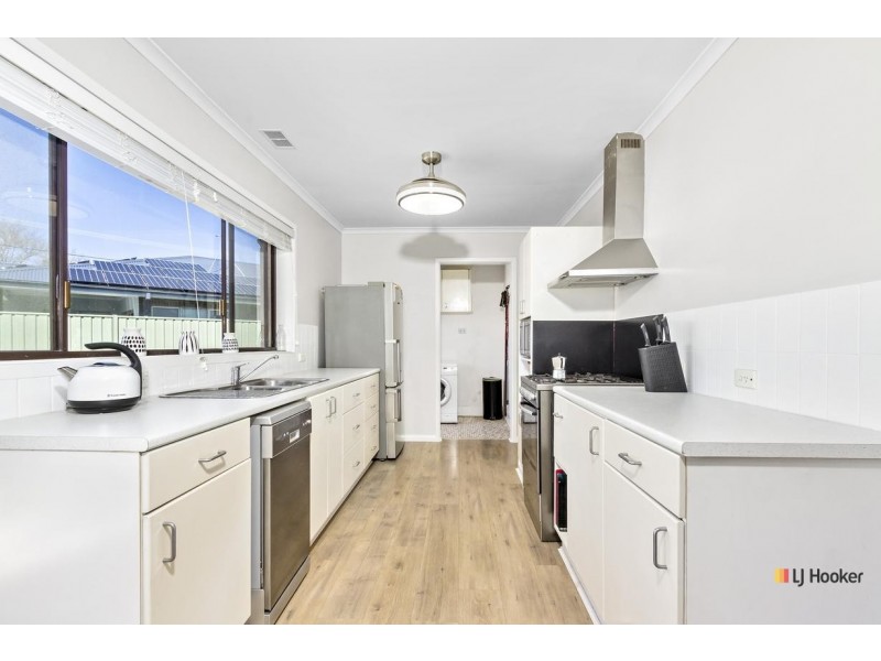 2 Millhouse Crescent, Higgins ACT 2615