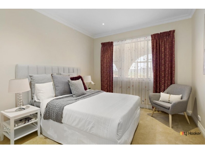 20 Claxton Crescent, Lyneham ACT 2602